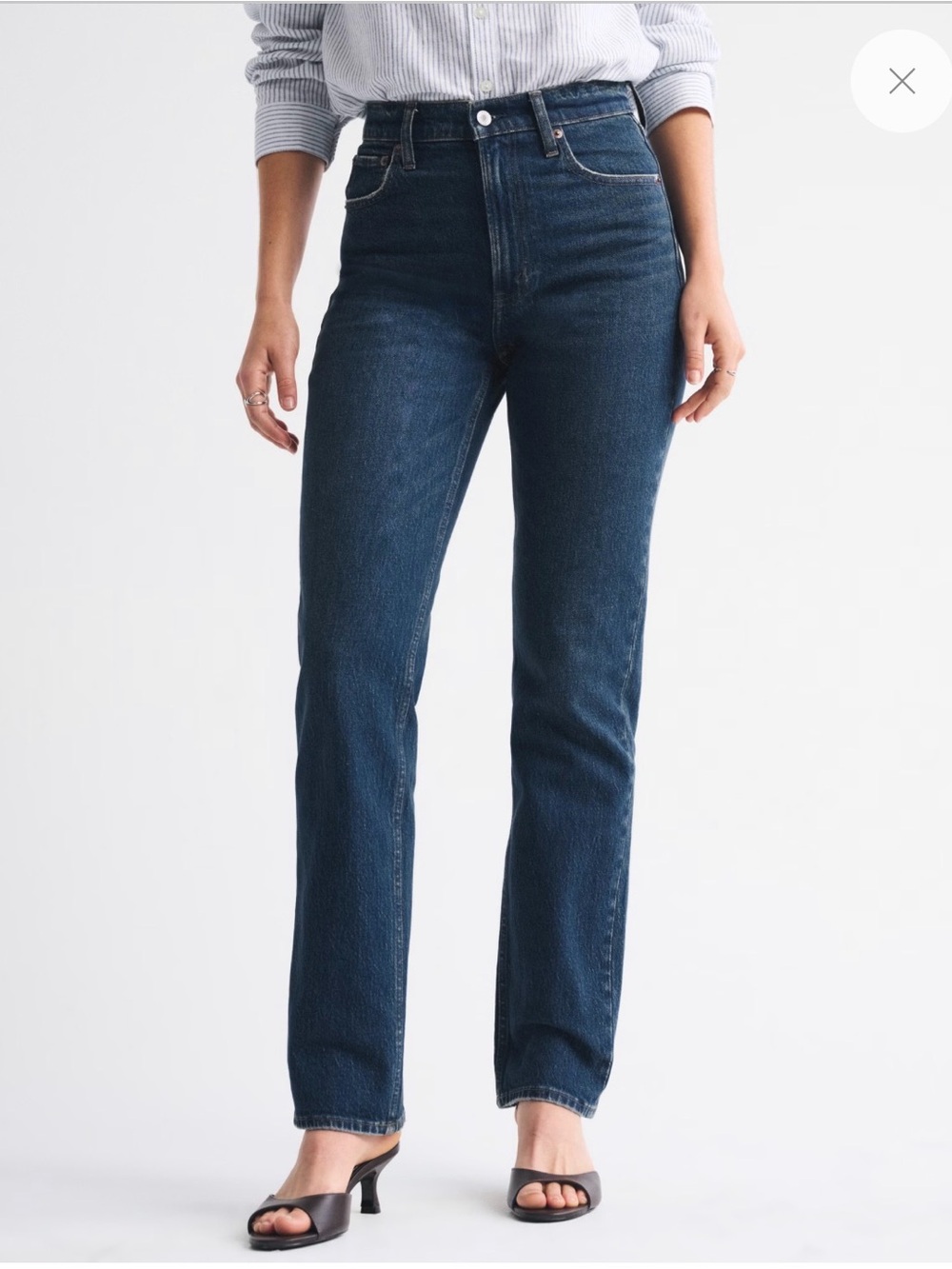 Abercrombie & Fitch Ultra High Rise 90s Straight Jeans - Size 27 Long
